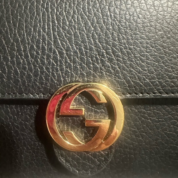 Gucci interlocking G wallet on chain in black grain leather - Picture 11 of 16